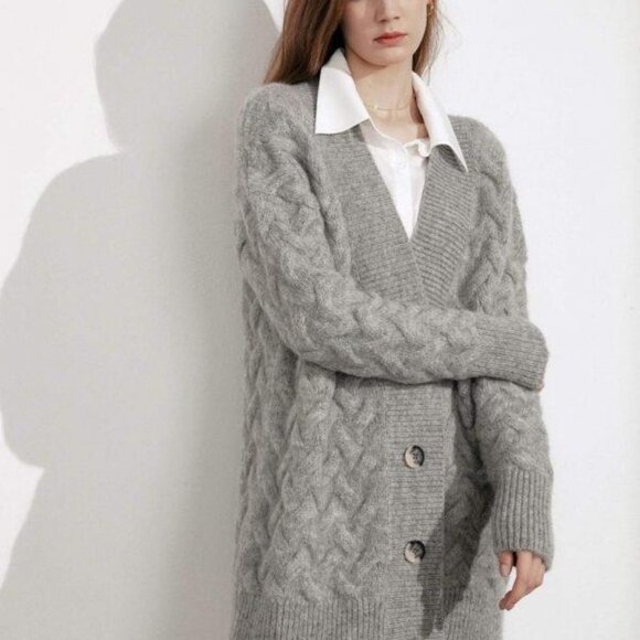 J.ing Jennie Oversize Grey Cable Knit Chunky Cardigan Sweater NWT One Size - Picture 3 of 10